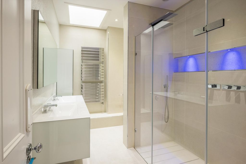 Additional image 27 of 6 bed detached house for saleHungershall Park, Tunbridge Wells, Kent TN4