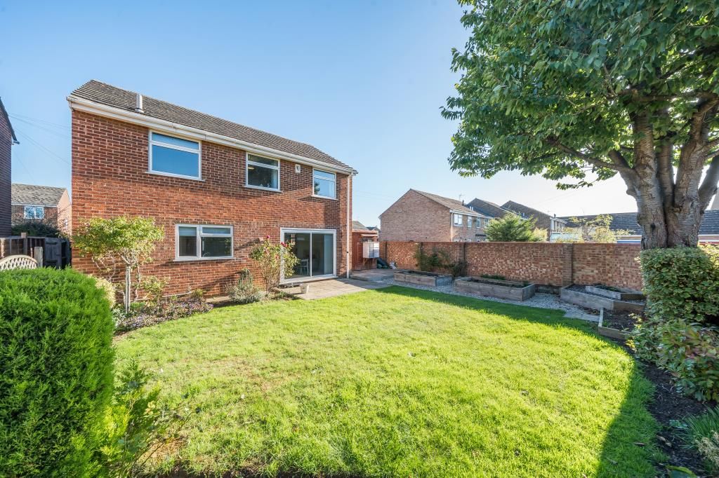 Property photo 2 of 19 Garden