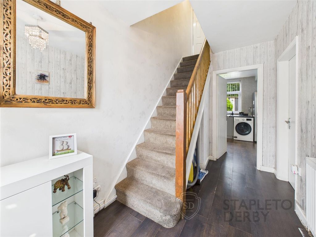 Property photo 2 of 17 Cam04709G0-Pr0183-Still001.Jpg