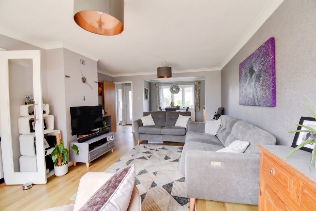Property photo 3 of 12 Lounge From Bi-Fold Doors