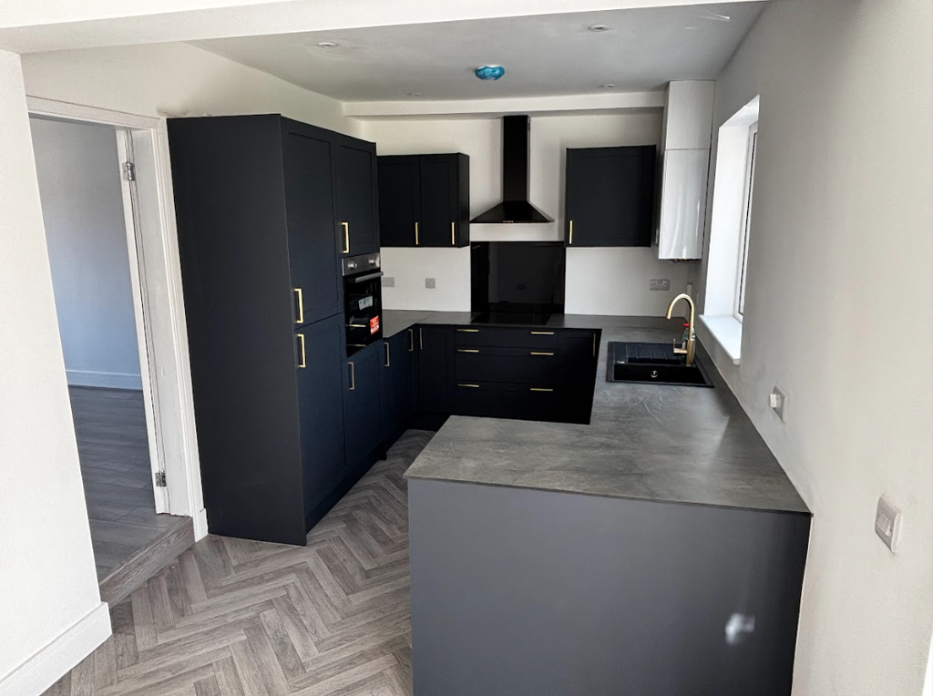 Property photo 2 of 9