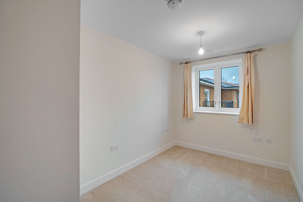 Additional image 5 of 2 bed flat to rentFlood Lane, Bridport DT6