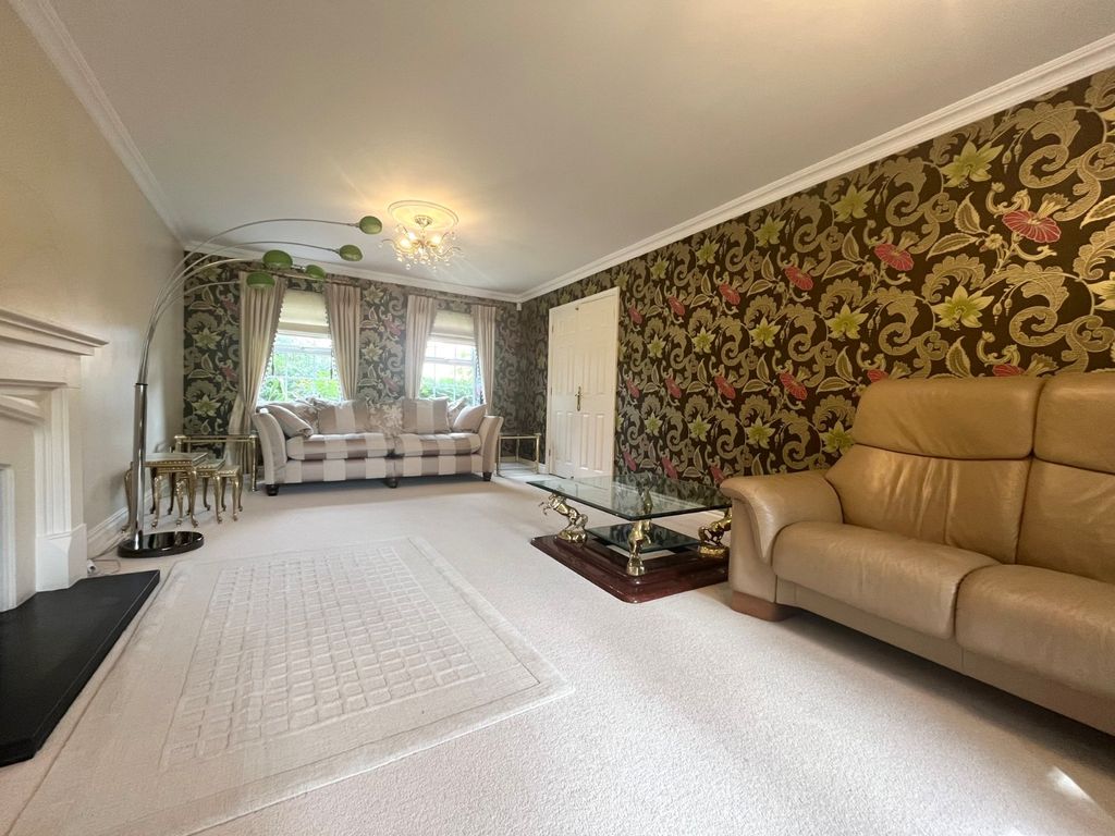 Property photo 3 of 26 Picture No. 57