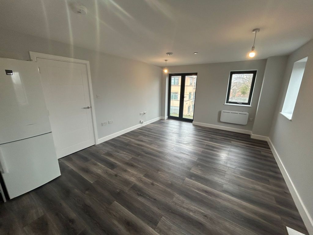 Property photo 2 of 6 Living Room