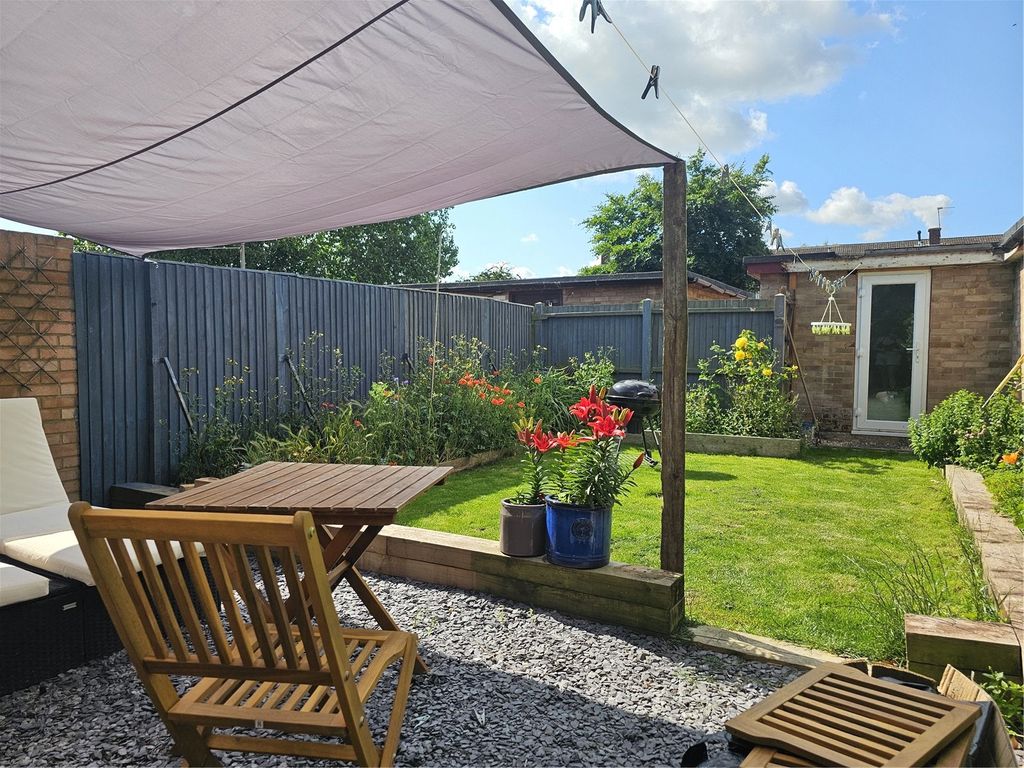 Property photo 2 of 16 Picture No. 30