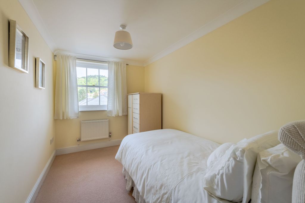 Additional image 6 of 2 bed flat for saleCastle Heights, Lynton EX35