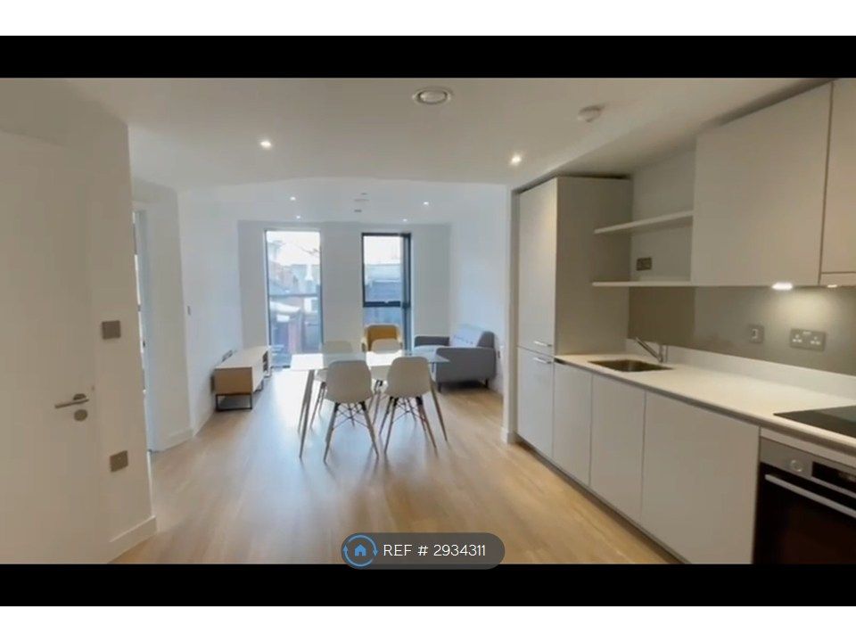 Property photo 1 of 3