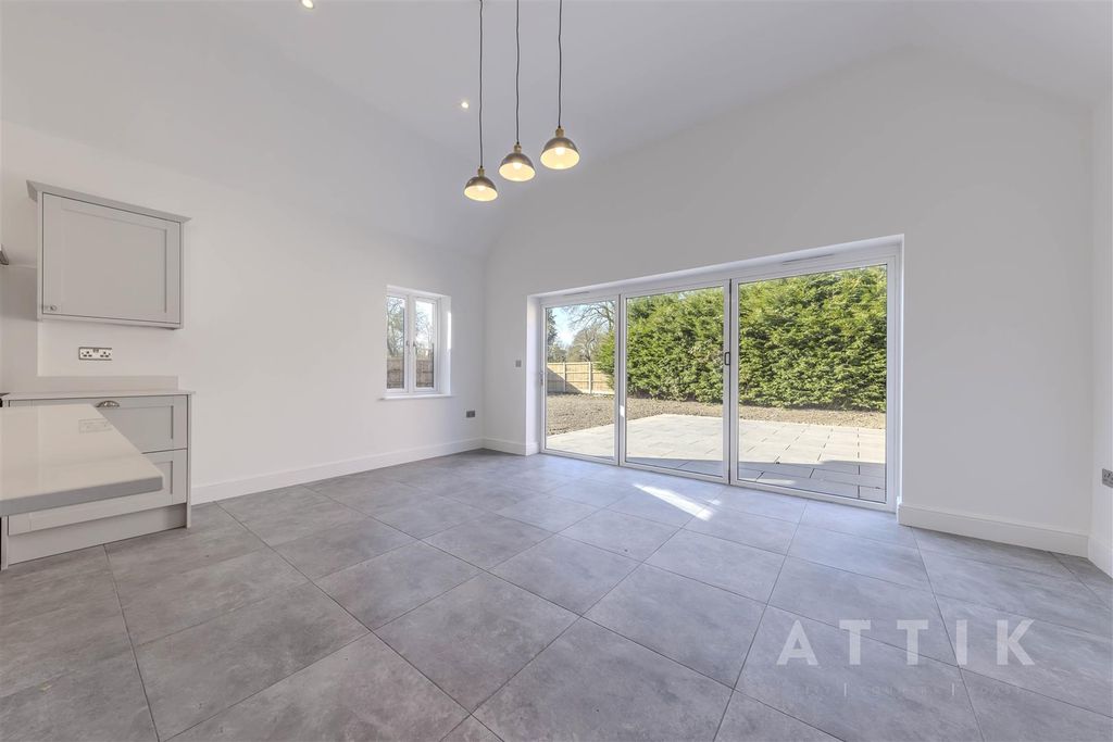 Property photo 3 of 41 Pl-16.Jpg