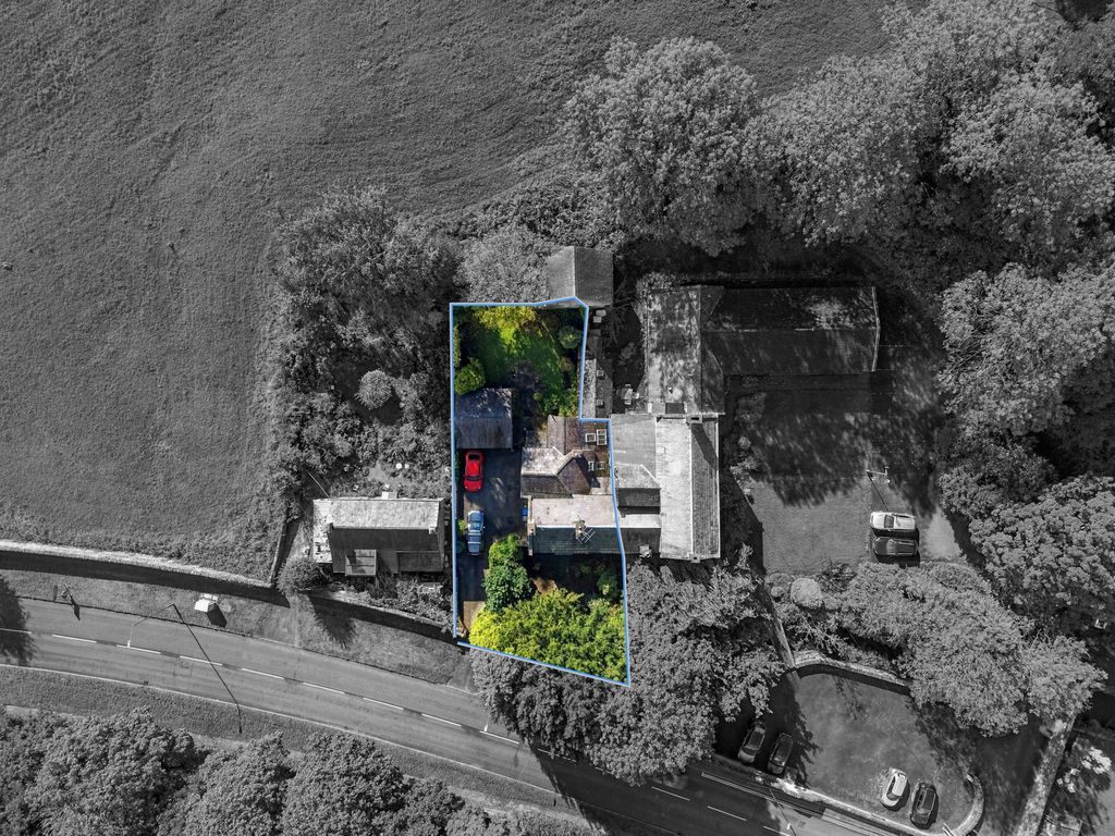 Property photo 3 of 27