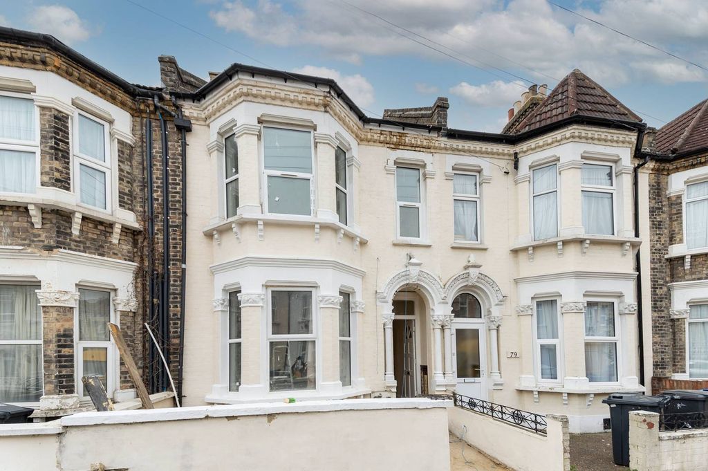 Property photo 1 of 1