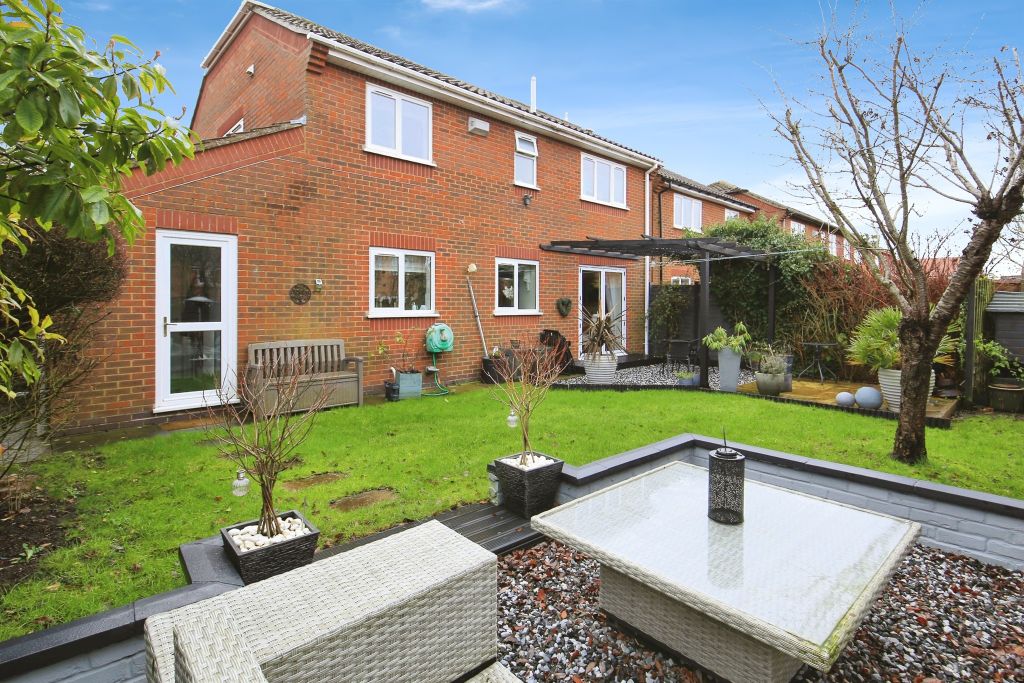 Property photo 2 of 14