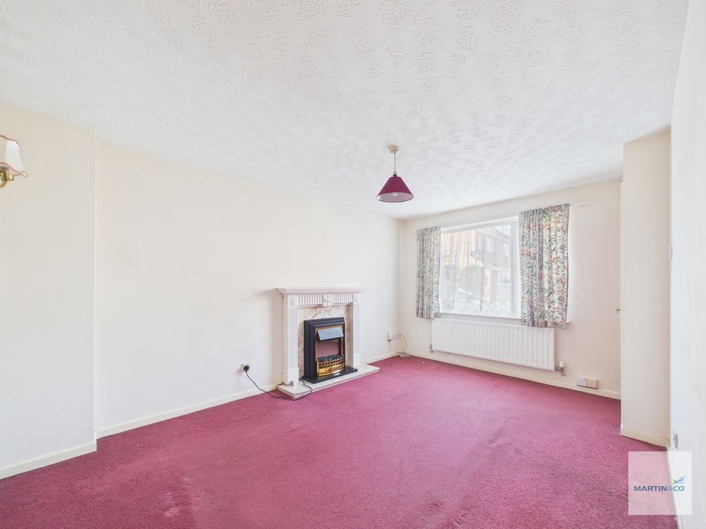 Property photo 3 of 14 Cam03394G0-Pr0481-Still003