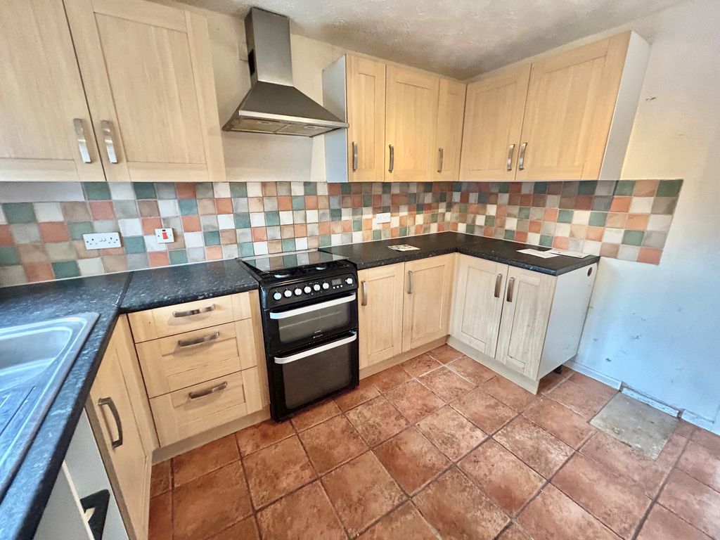 Property photo 2 of 16 Image