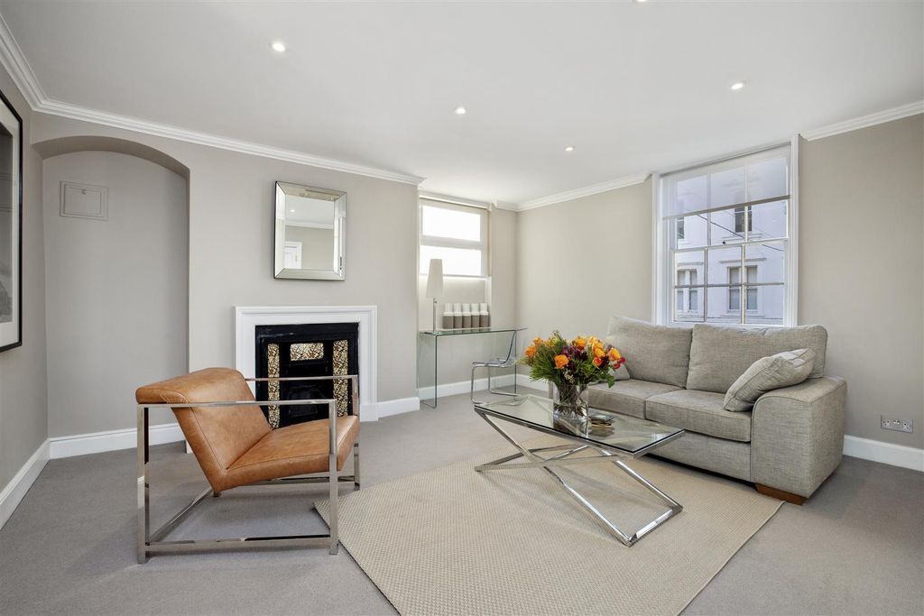 Property photo 2 of 34 Apt-1-276-High-Street-Guilford-19.Jpg