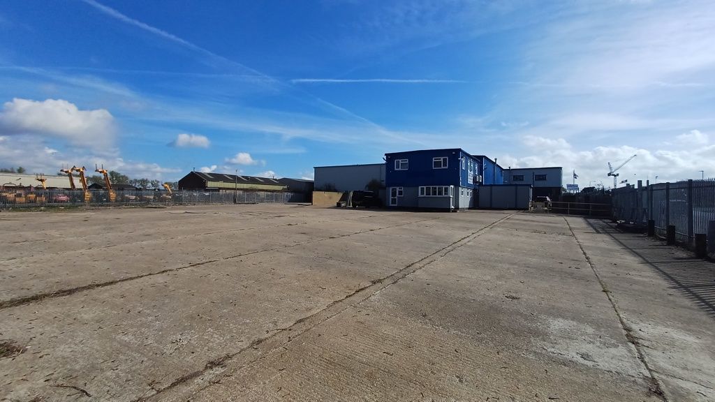 Property photo 2 of 9 Photo 10