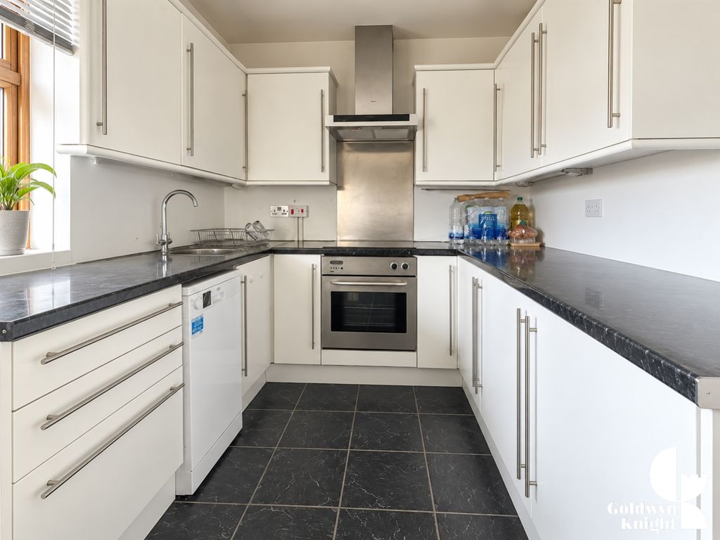 Property photo 2 of 10 Ef2Dd338-D20A-4B8F-867A-408Da1236C65