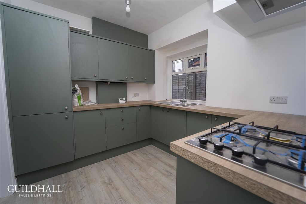 Property photo 2 of 25 11.Png