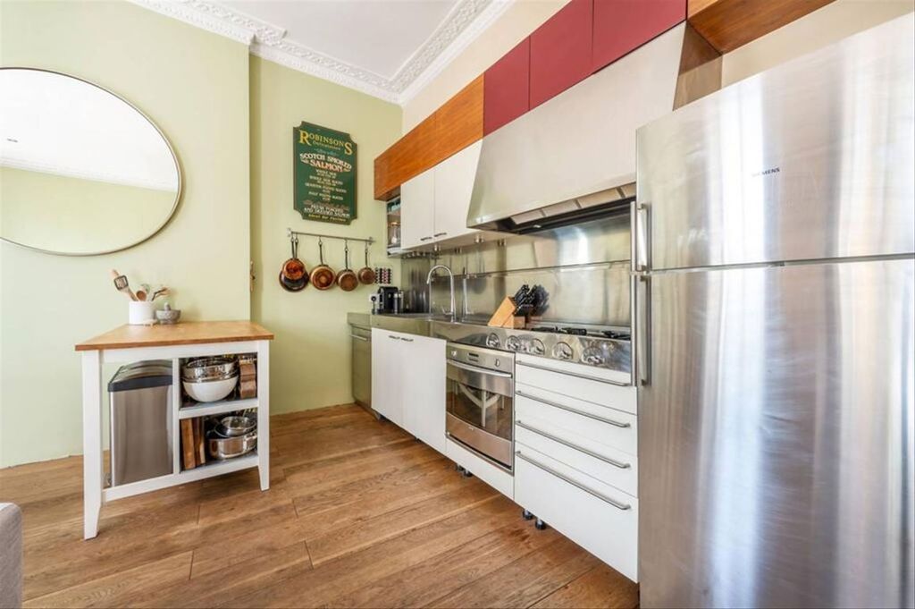 Property photo 3 of 5