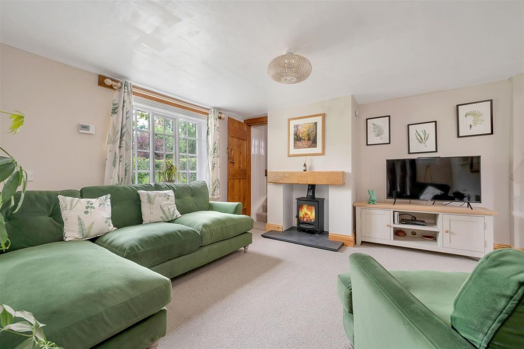 Property photo 3 of 46