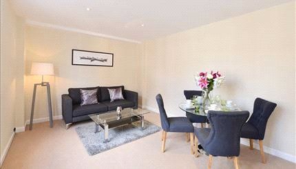 Property photo 1 of 7 Reception