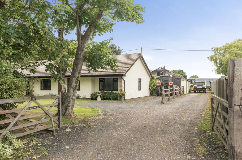 Property photo 1 of 23
