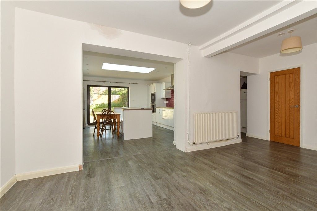 Property photo 3 of 12 Dining Area