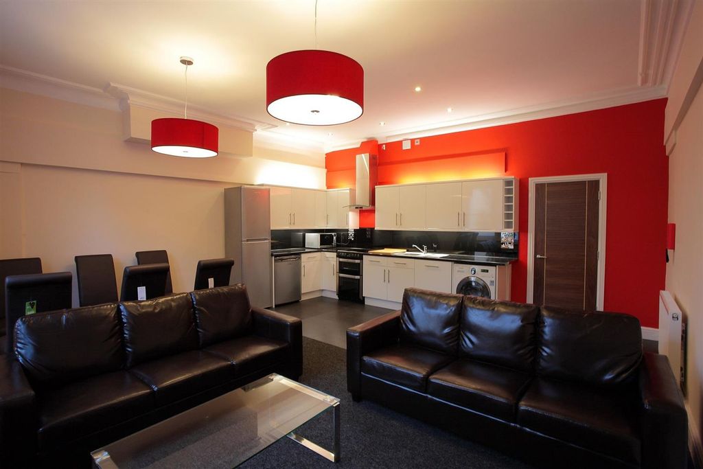 Property photo 2 of 14 Img_4097 v2Sml.Jpg