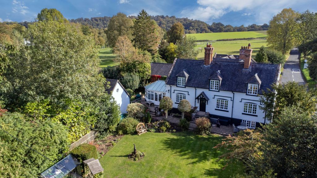 Property photo 2 of 36 Dji_0969-2