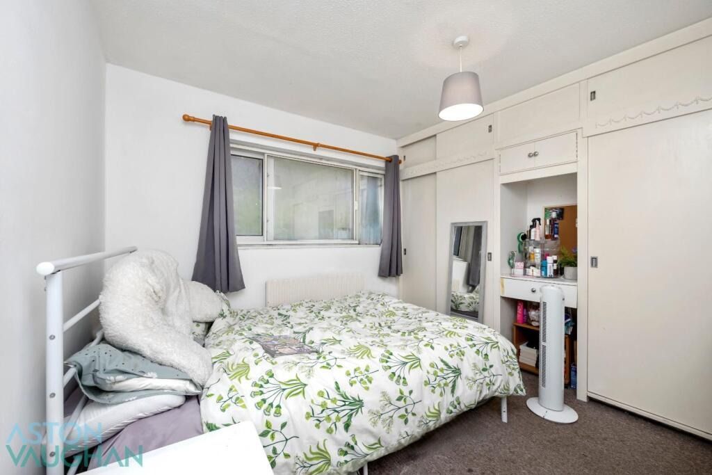 Property photo 2 of 10 4562151