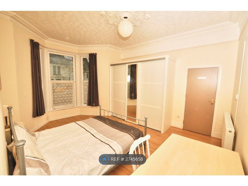 Property photo 2 of 5 Room 1A