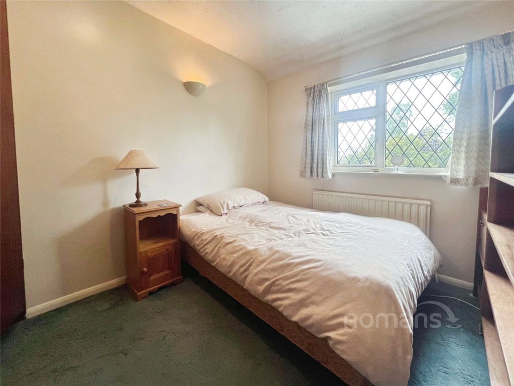 Additional image 10 of 4 bed detached house for saleWinton Road, Aldershot, Hampshire GU11