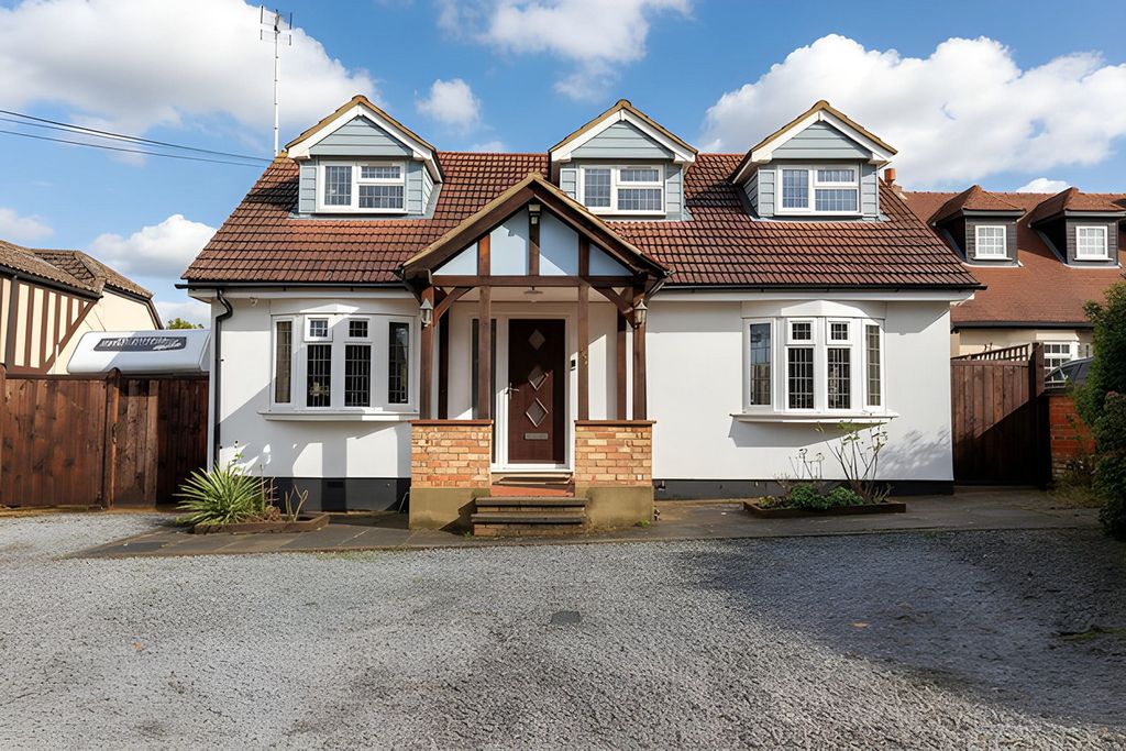 Property photo 2 of 45