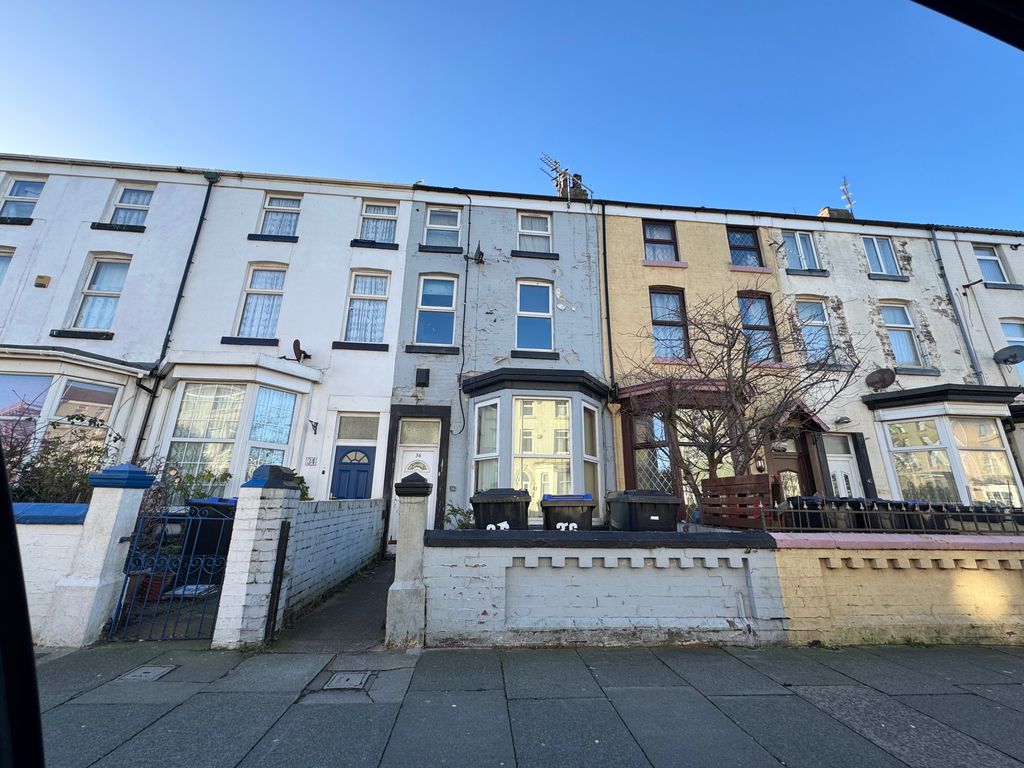 Property photo 2 of 2