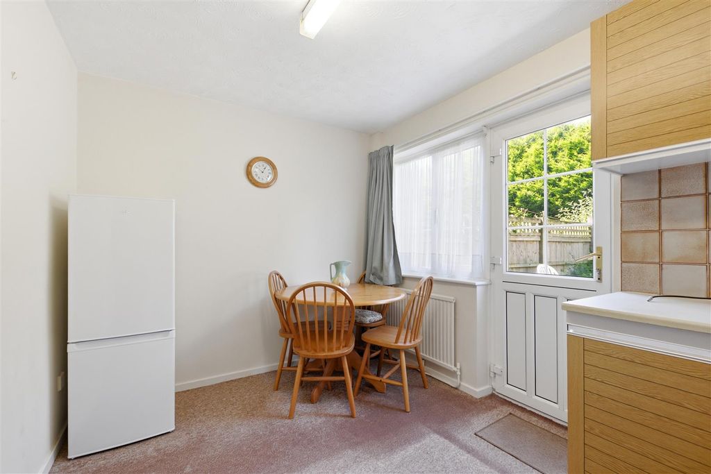 Property photo 3 of 11 Kitchen_2.Jpg