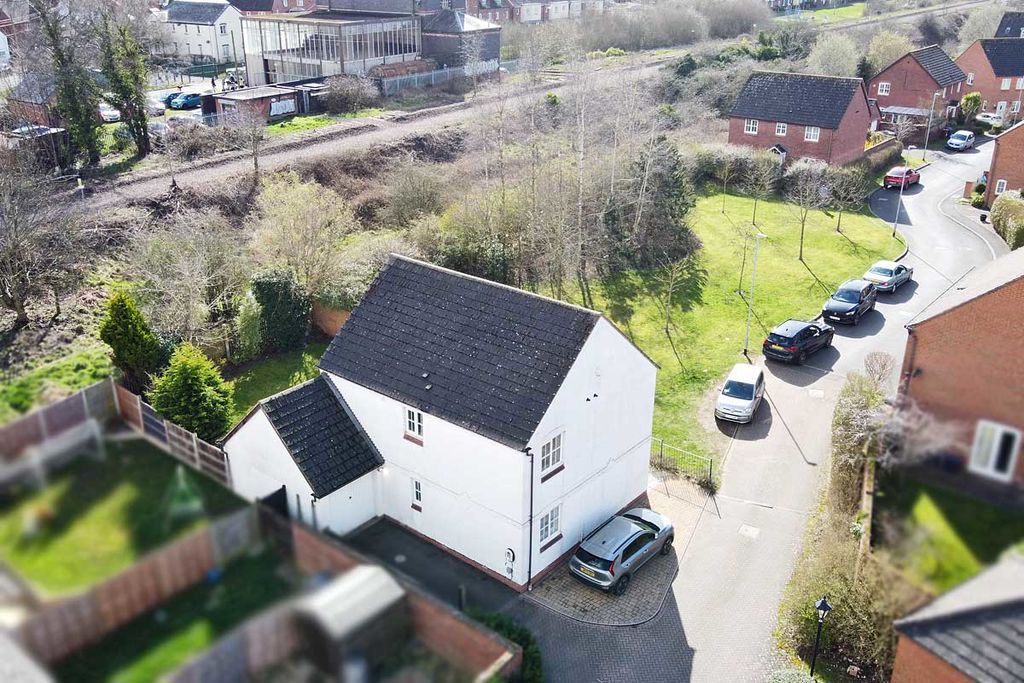 Property photo 2 of 36 Photo 4