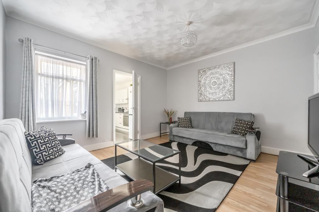 Property photo 1 of 20 Living Area