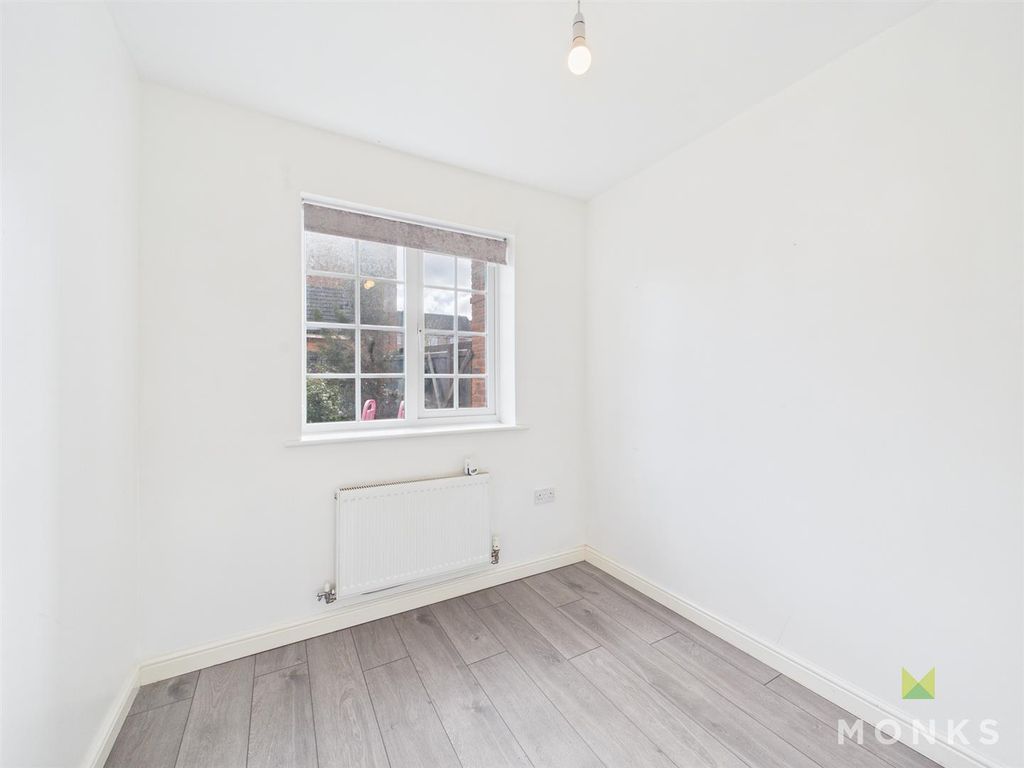 Property photo 2 of 20 Cam01520G0-Pr0345-Still012.Jpg