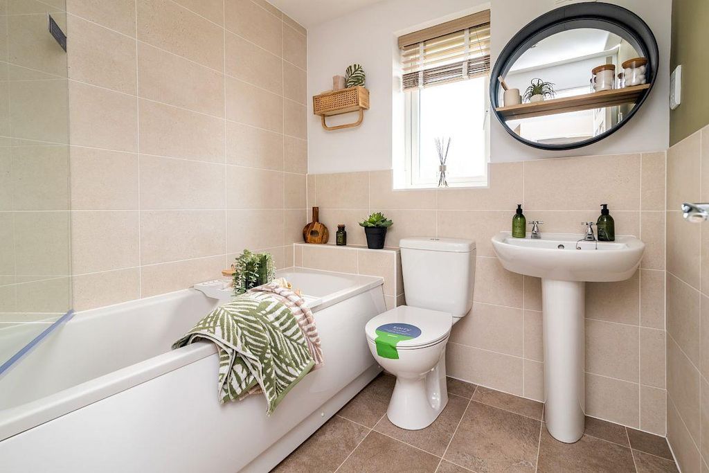 Property photo 2 of 7 Fergus_Bathroom.Jpg