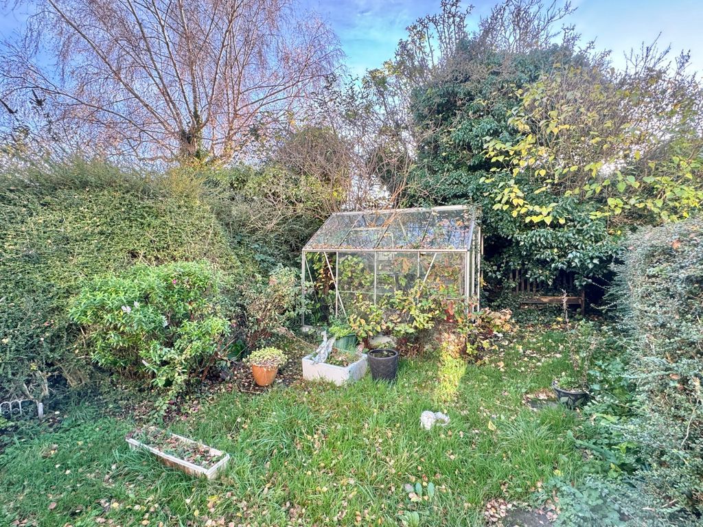 Property photo 2 of 13 Private Garden