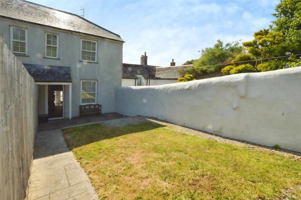 Property photo 2 of 8 Picture No. 06