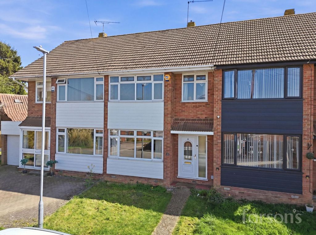 Property photo 1 of 24