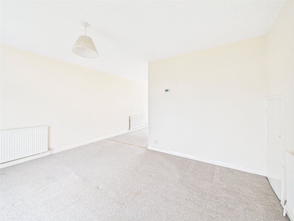 Property photo 3 of 10 Picture No. 17