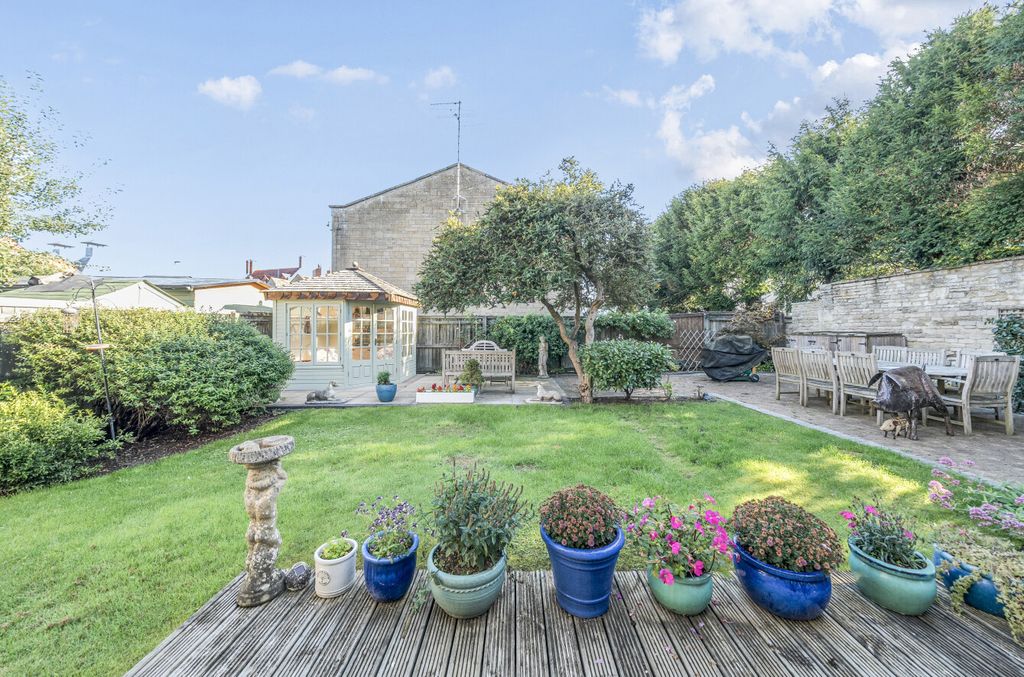 Property photo 2 of 26 Rear Garden