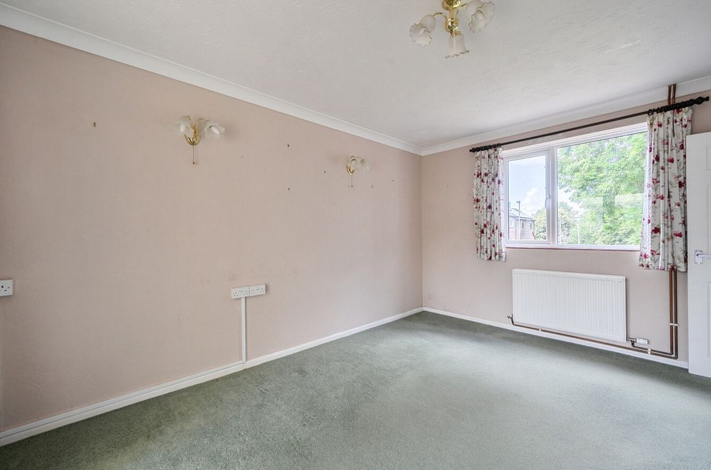 Property photo 3 of 15