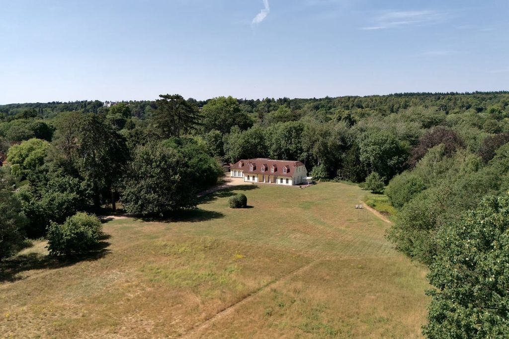 Property photo 1 of 29