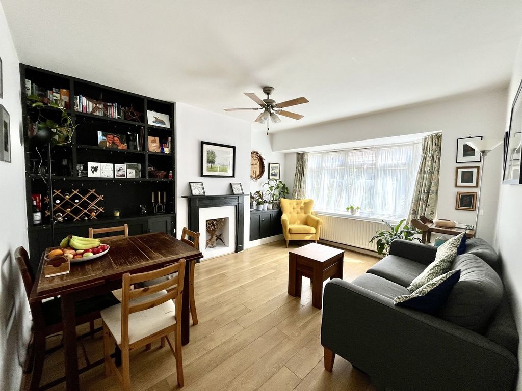 Property photo 2 of 9 Not Specified