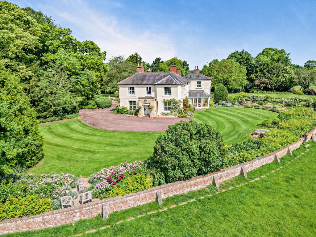 Property photo 1 of 40 Picture No. 62