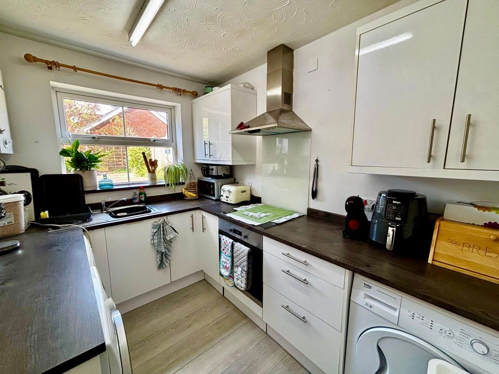 Property photo 3 of 11