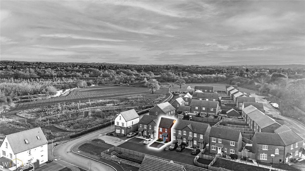 Property photo 2 of 35 Picture No. 28