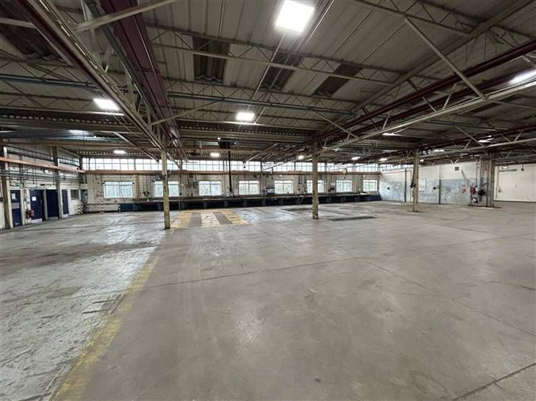 Property photo 2 of 8